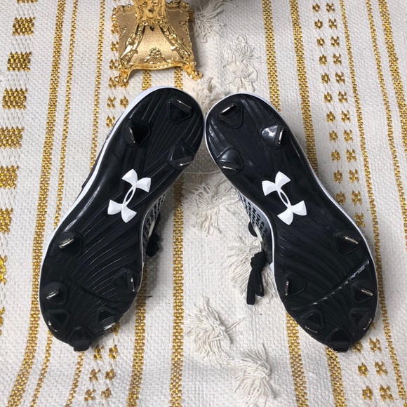 MLB Under Armour Cleats - Picture 7 of 8